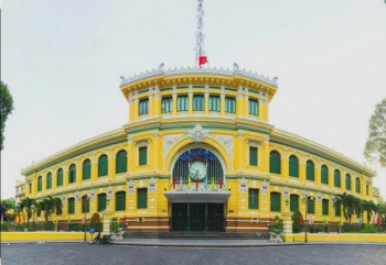 Saigon Post Office thumb