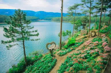 Da Lat Park Square